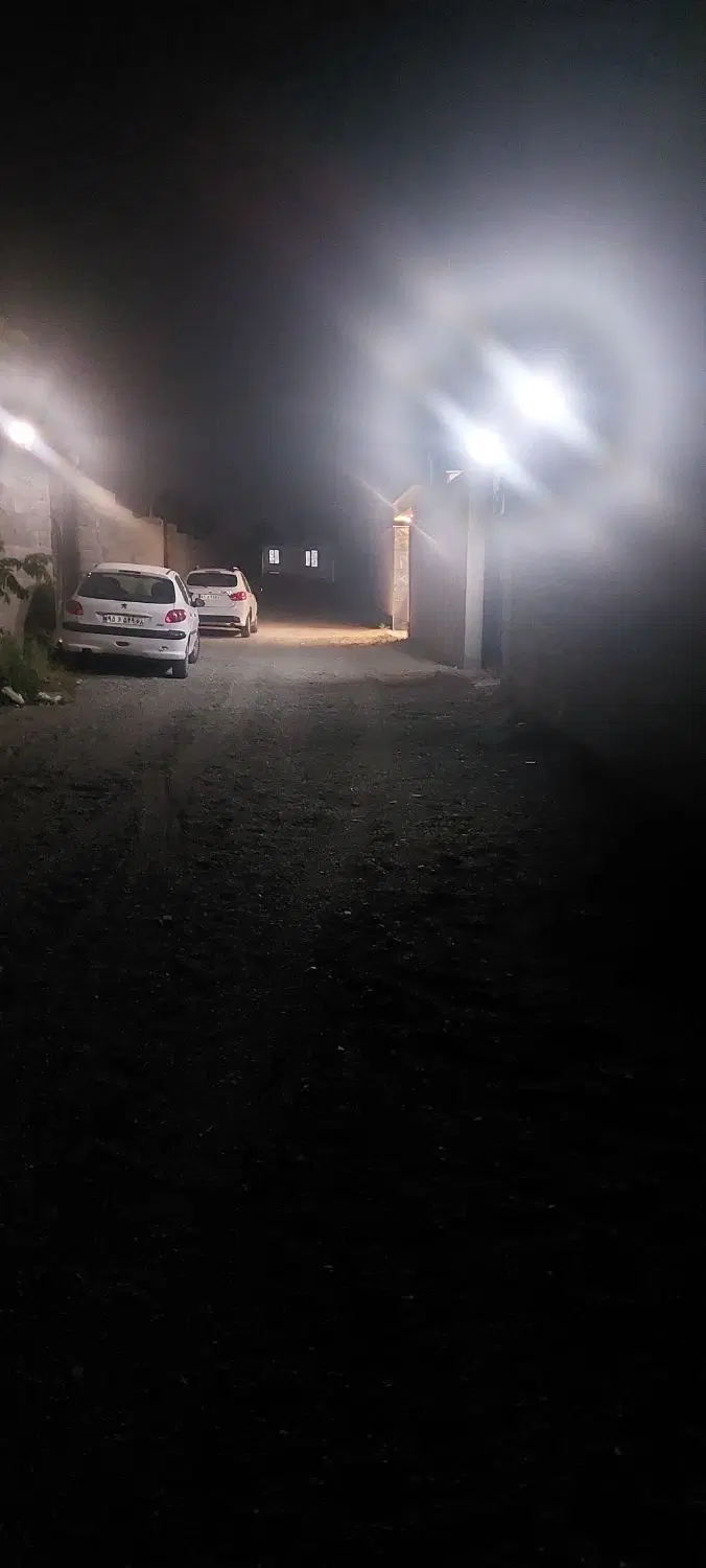 باغچه ۳۰۵متری .نگهبانی ۲۴ساعته