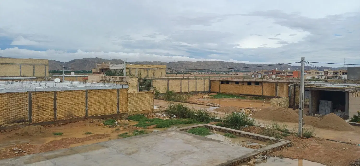 زمین مهدیس (محرومین)