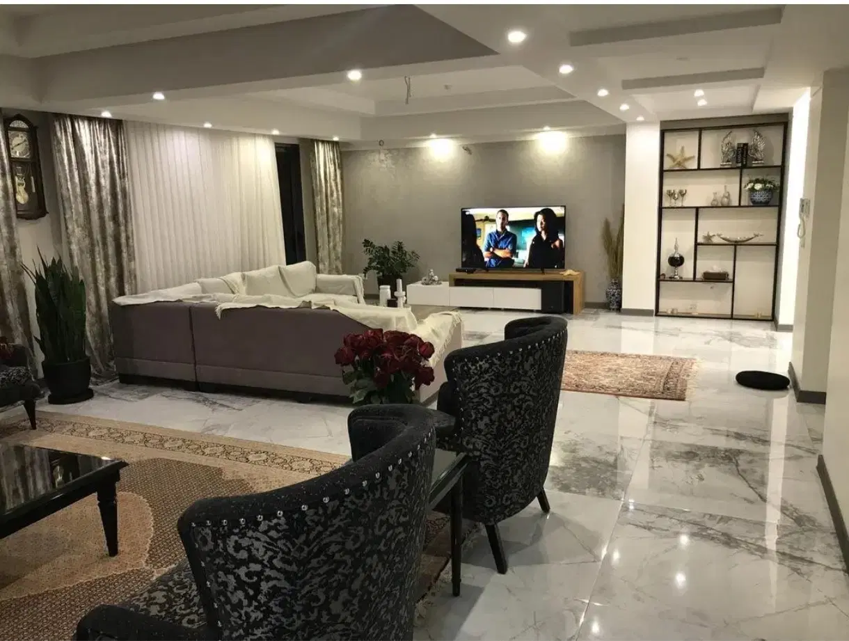 شکریه تک واحدی پارکینگ بدون مزاحم3برنورلوکیشن عالی