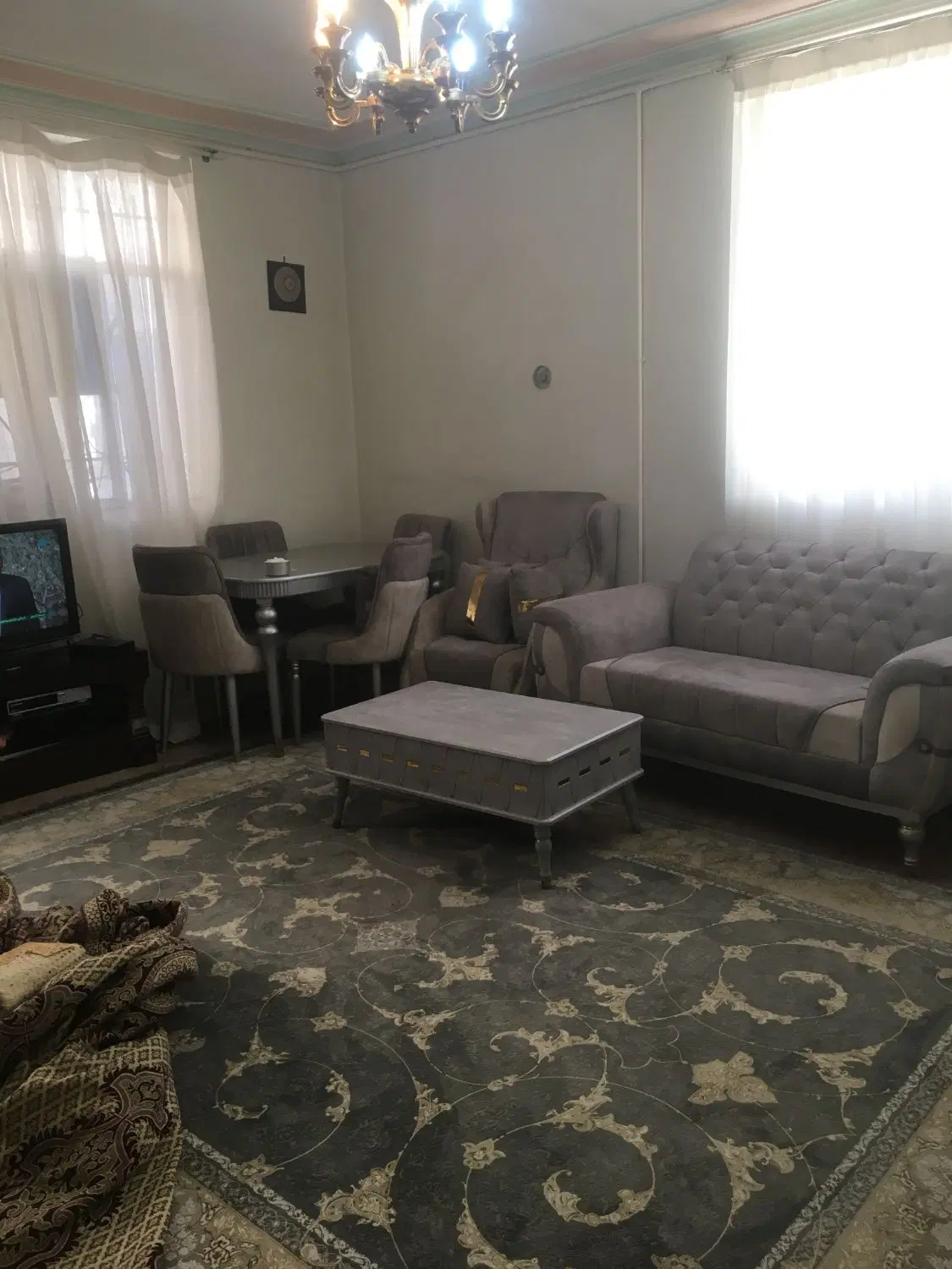 خانه ۱طبقه حیاط دار راه جدا بلوار اصلی شهرک مدنی