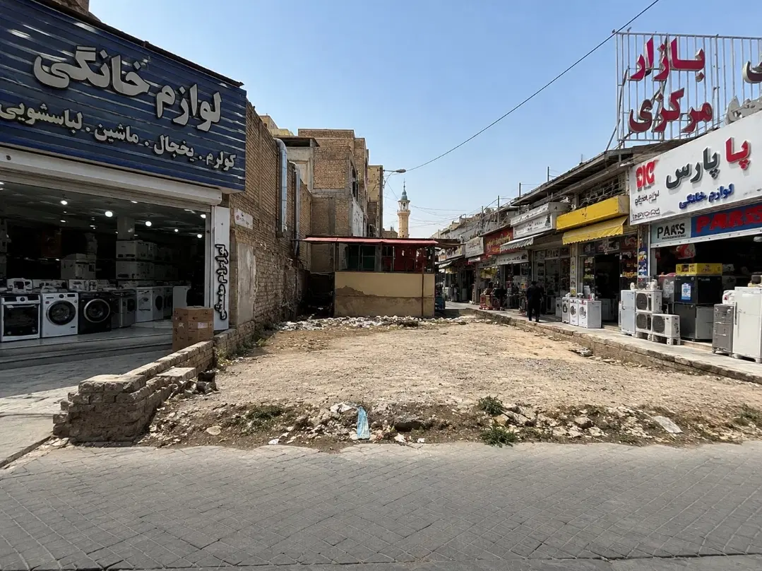 فروش خانه.کلنگی.۶۰۰ متری تجاری