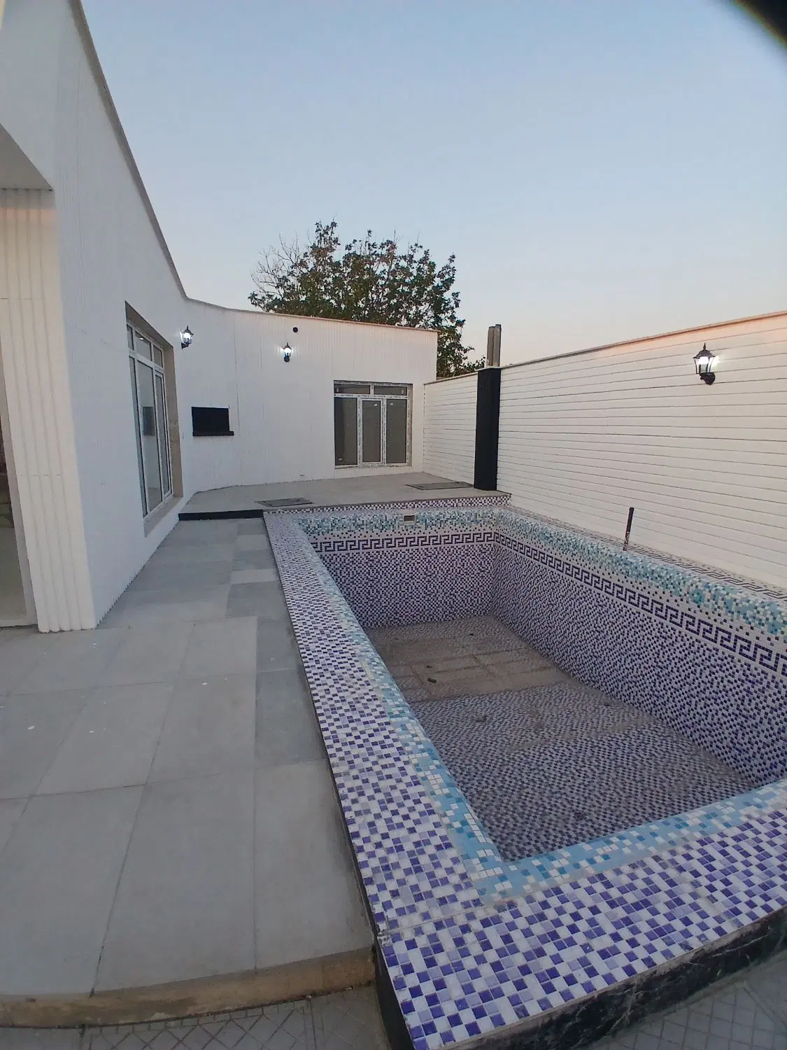 باغ باغچه ویلا