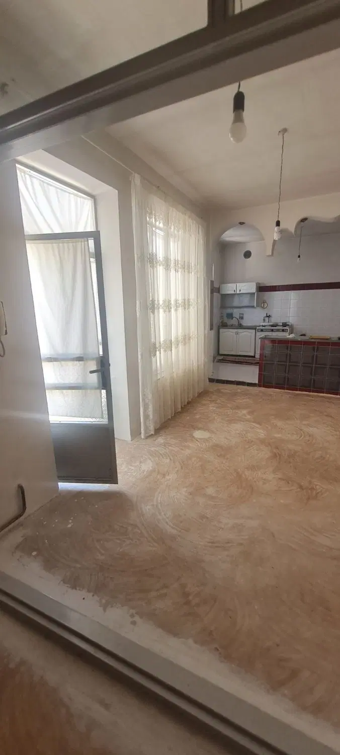 فروش خانه مسکونی هادیشهر