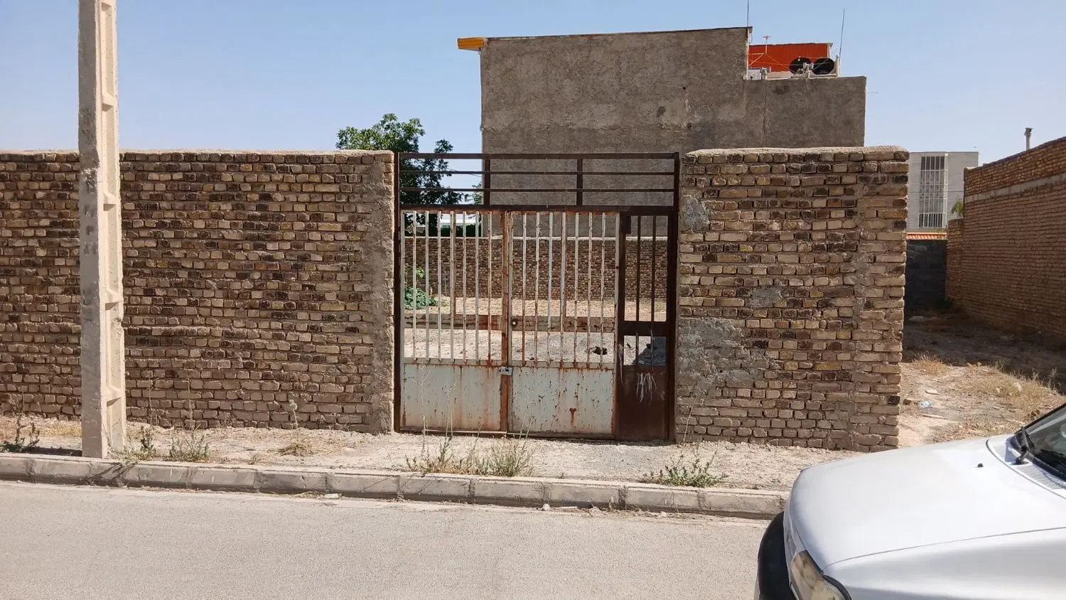 زمین مسکونی حاجی اباد بهترین کوچه.