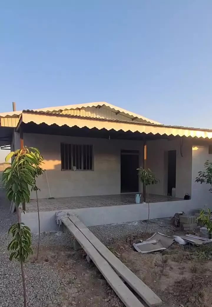 باغ ۷۰۰ متر واقع در ینگی اسپیران.