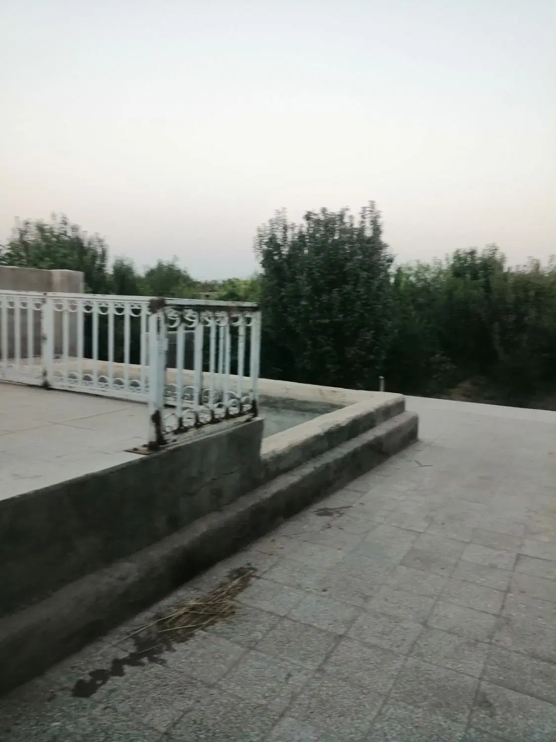 خونه باغ 600 متری  شهرک المهدی راوند