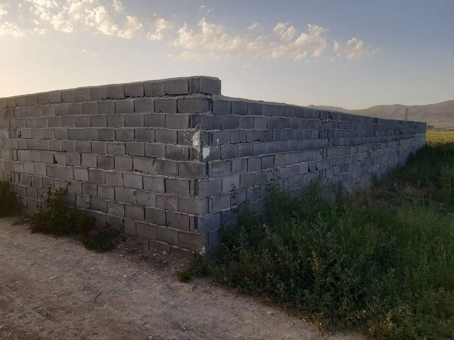 زمین دور دیوار سند ششدانگ معاوضه باماشین یاواحد