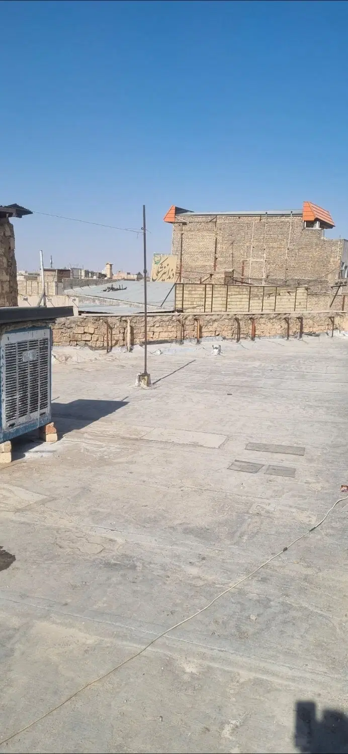 طبقه بالای همکف دربست ۱۲۰ متر