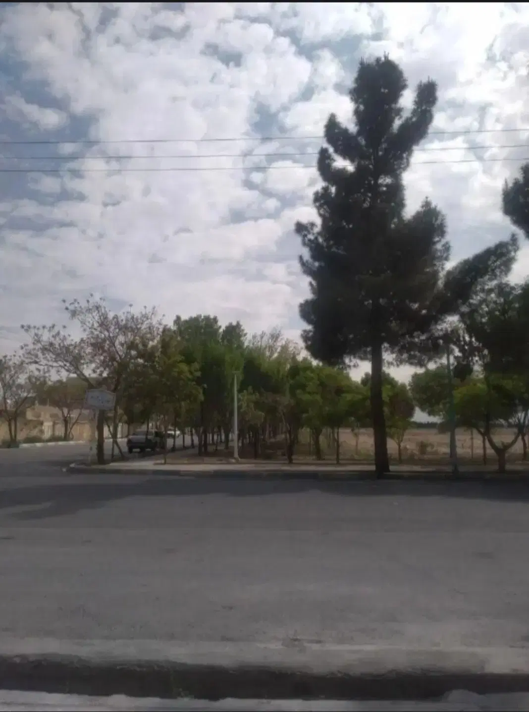 زمین اقبال لاهوری