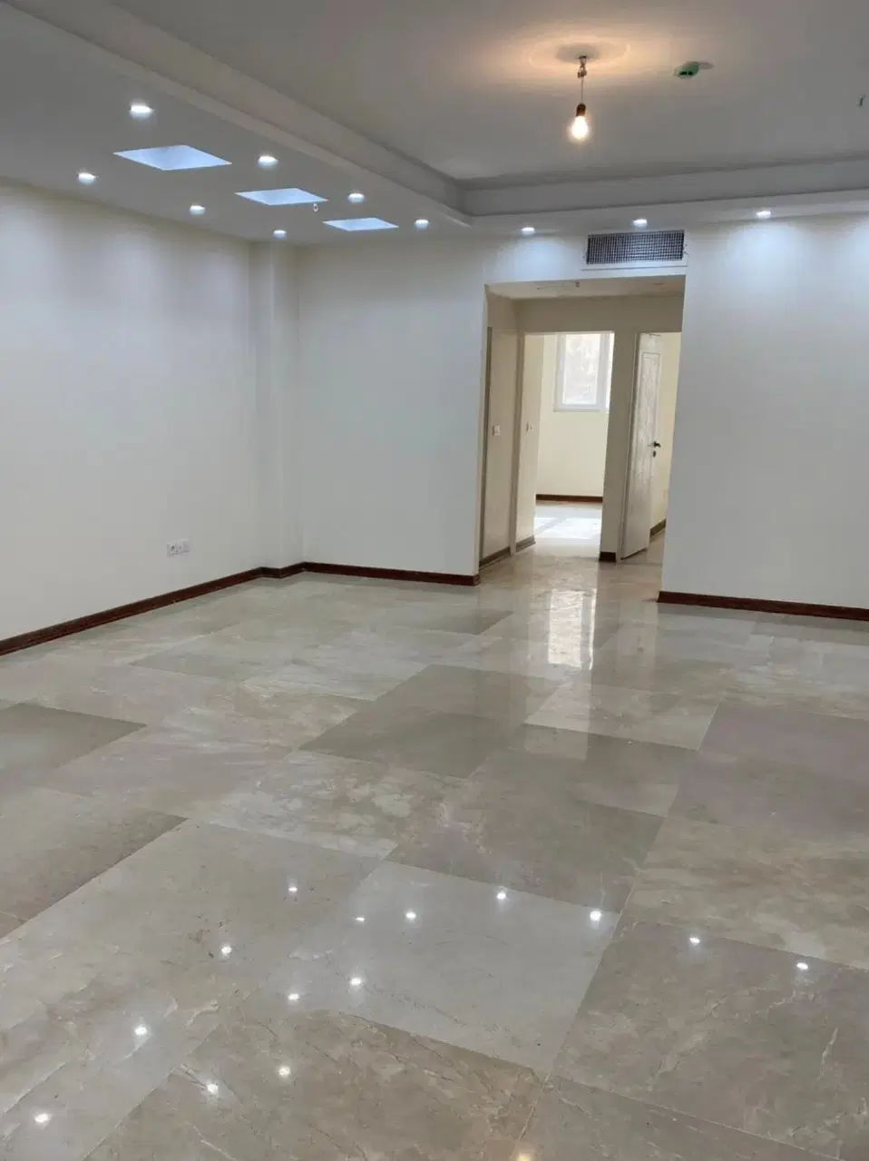 85 متر دوخواب  4 ساله