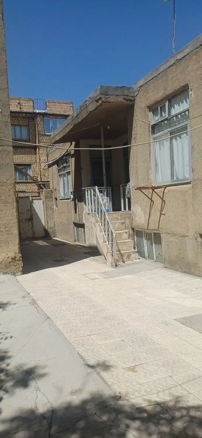 خانه حیاط دار
