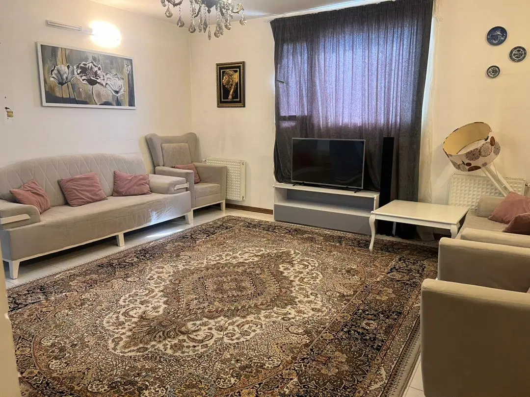 78متری خوش نقشه، شهید قندی