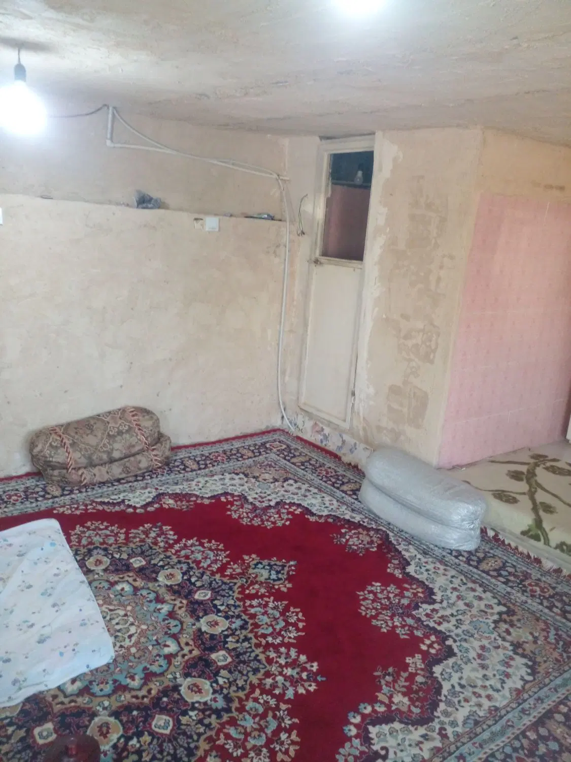 خانه روستایی ،برای کسانی، که در شهراجاره، ندارند.