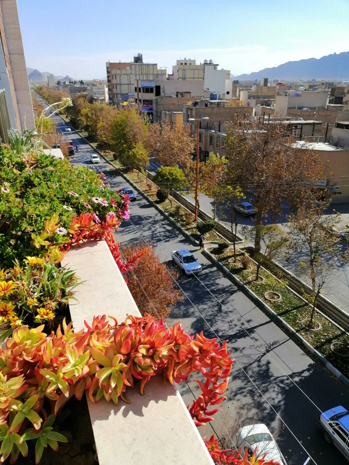 فروش واحد مسکونی 75 متری دو خوابه