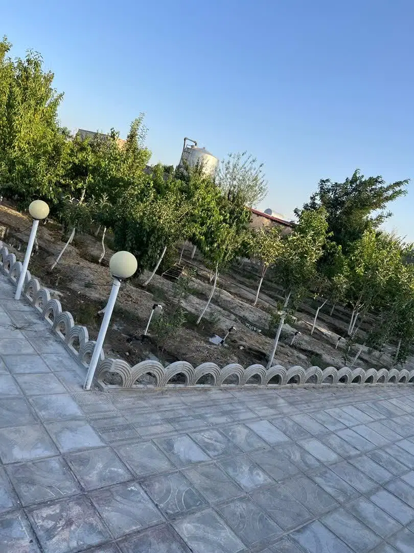 باغ ویلا شاهنامه 76