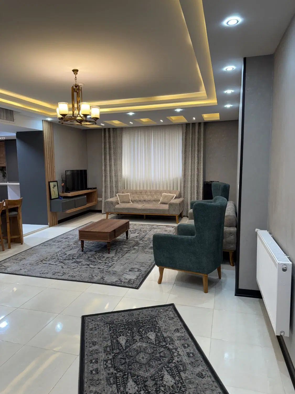 فروش اپارتمان صدرا فاز یک سند ملکی