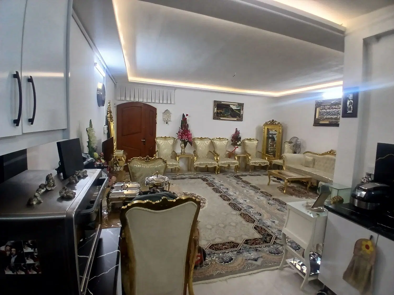 ۷۵متری شیک همکف هنرور ۱۹حاشیه هدایت ۸ بازسازی شده