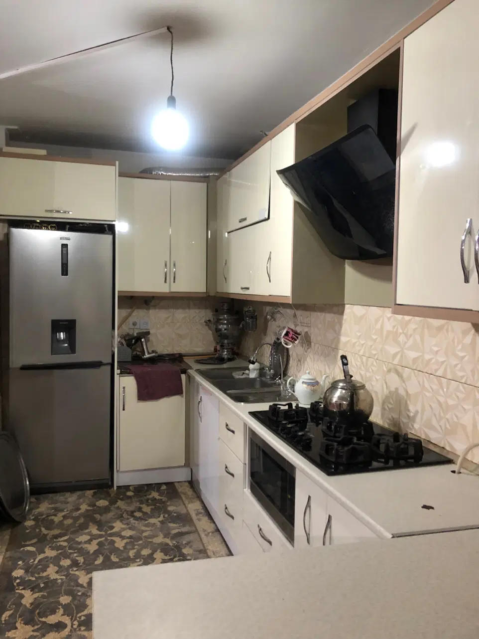 خانه 85 یک طبقه و نیم با یک بهار خواب دو نبش کد880