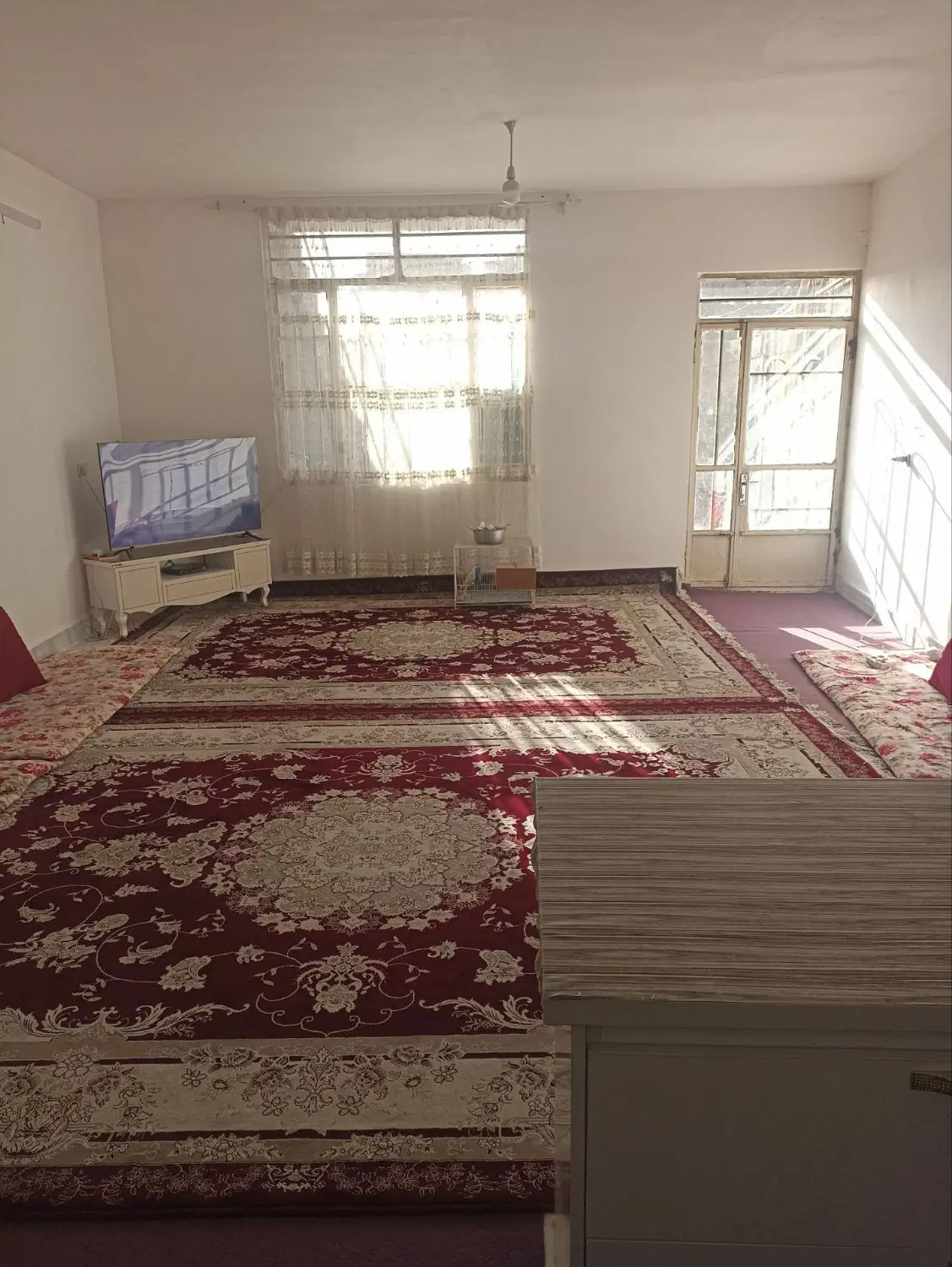 خانه دو طبقه مجزا ویلایی