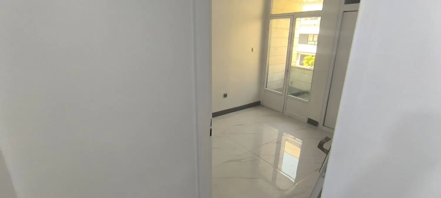 69 متر فول امکانات 12 ساله