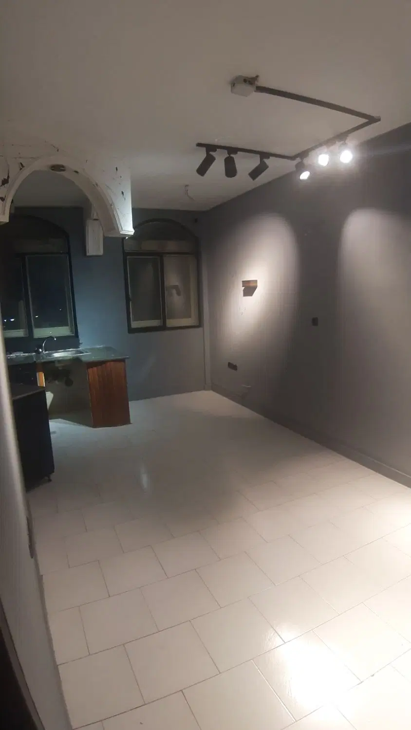 اجاره واحد ۳۴ متری