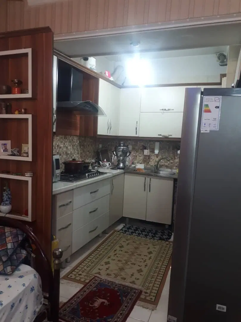 فروشو اجاره آپارتمان80متری