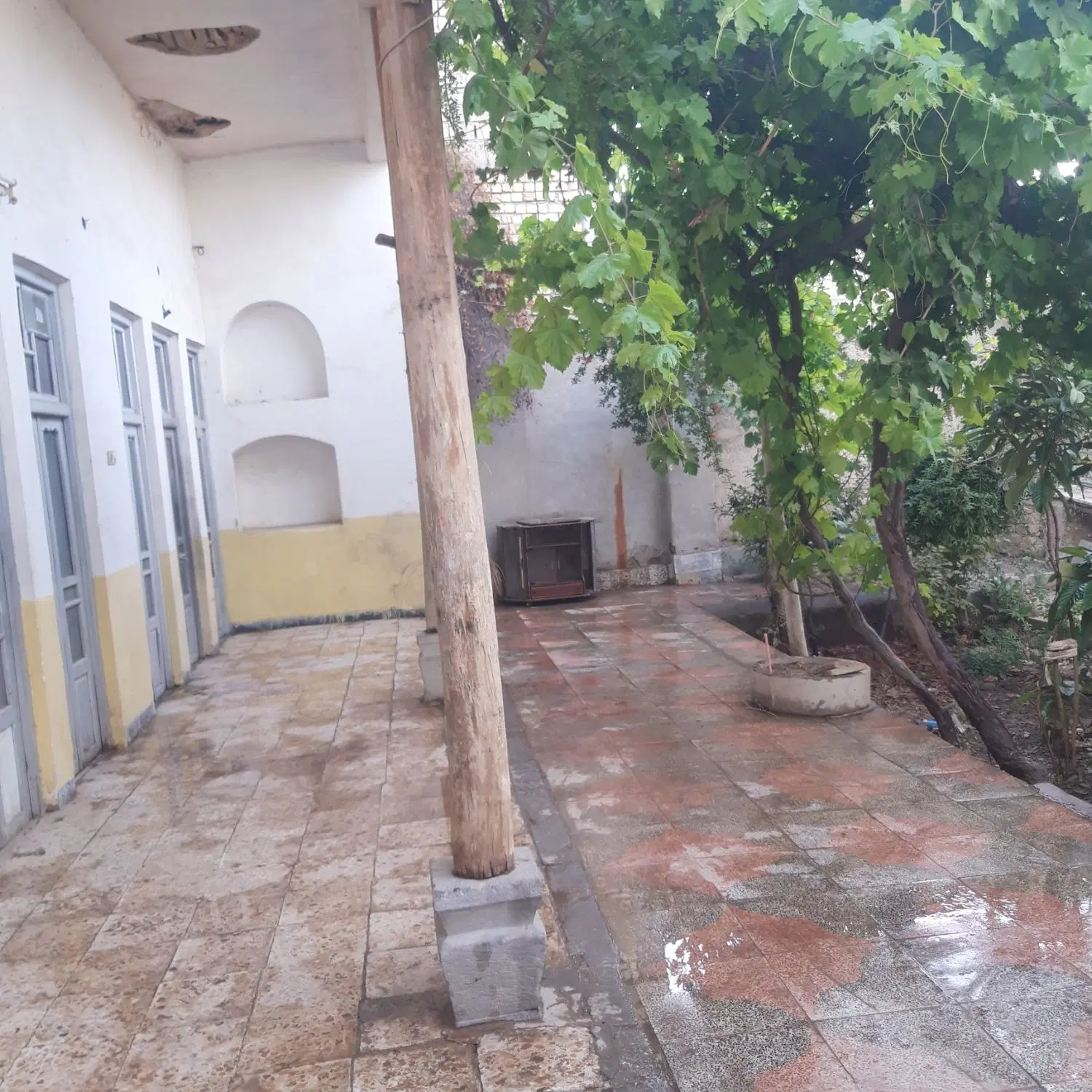 خانه قدیمی سنتی طاق وچشمه