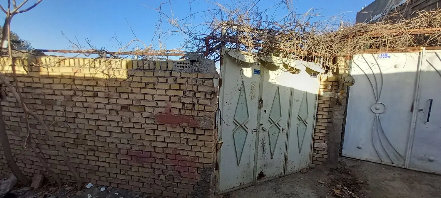 خانه ویلایی ۳۶۵ متر