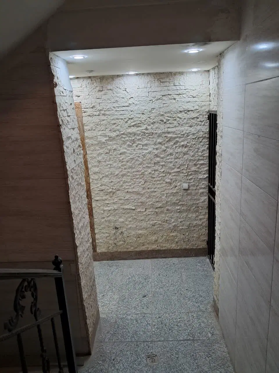 دفتر کار ۵۰ متری