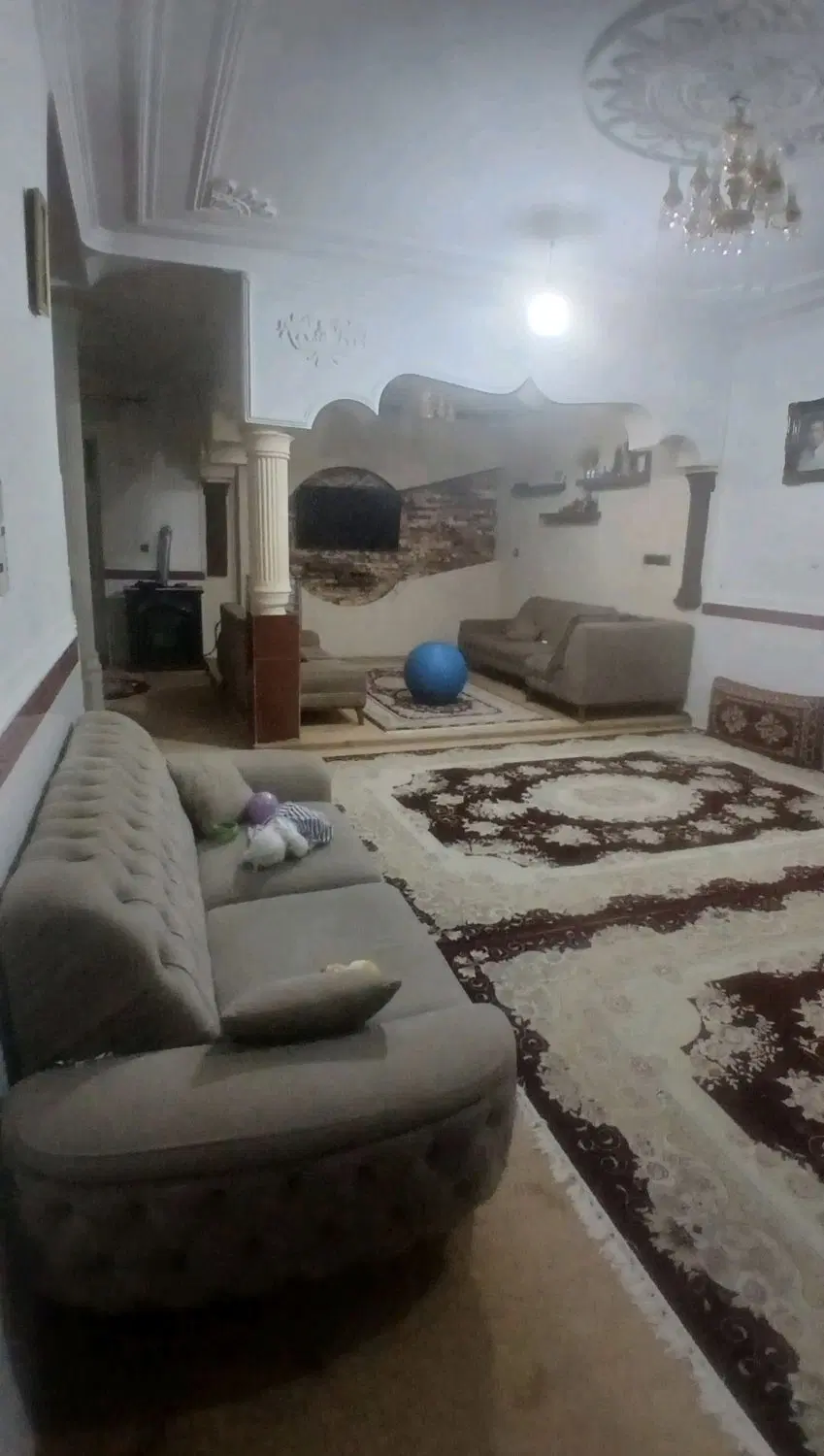 فروش ویلایی خیابان گلزار