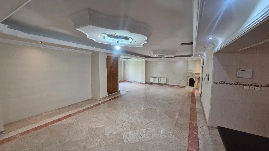 واحد ۱۲۵ متری دو خواب در چیتگر