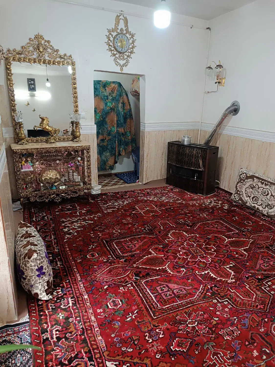 خانه،حیاط دو طبقه