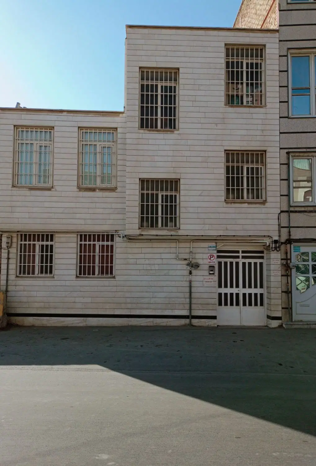 خانه مسکونی در کرهرود