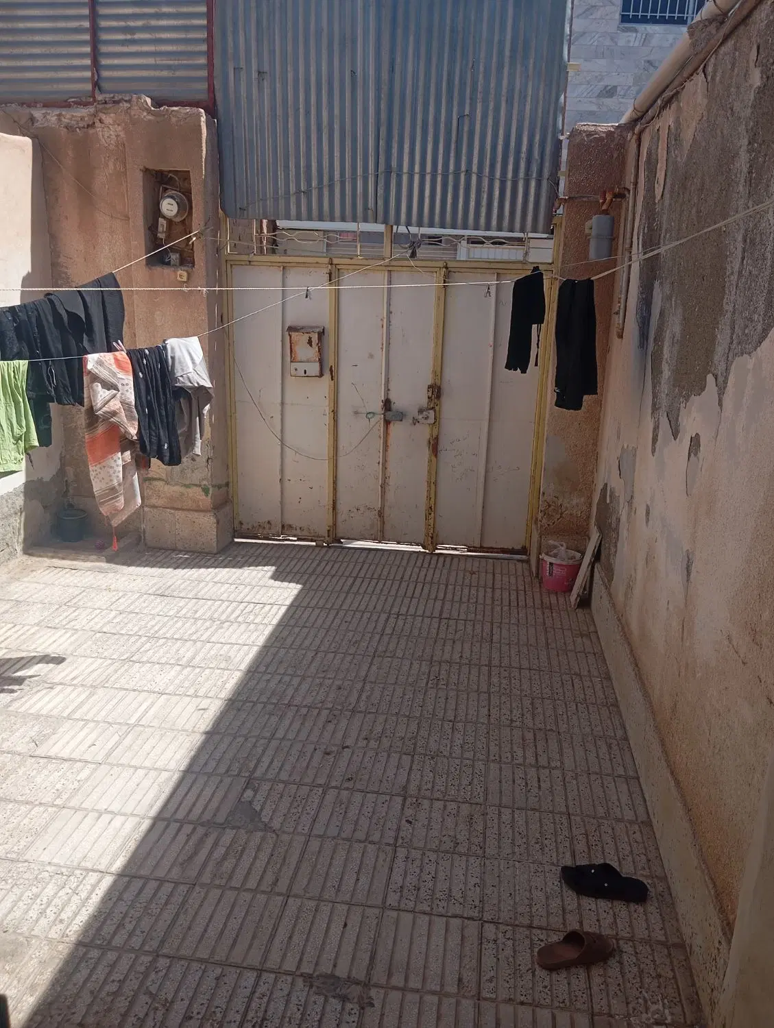 یک منزل مسکونی اجاره ای