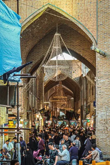مغازه نزدیک حرم مطهر_مشهد  اجاره سالی ۴ میلیارد