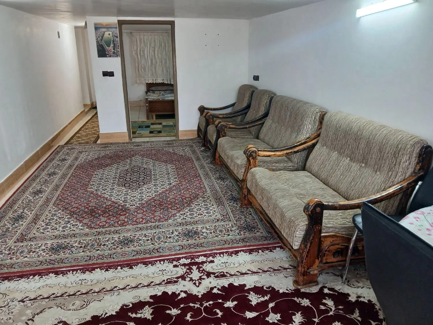 اجاره واحد مبله سالانه دهسر لاهیجان