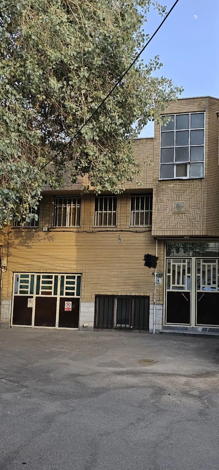 منزل دو طبقه ویلایی دو کله فروشی