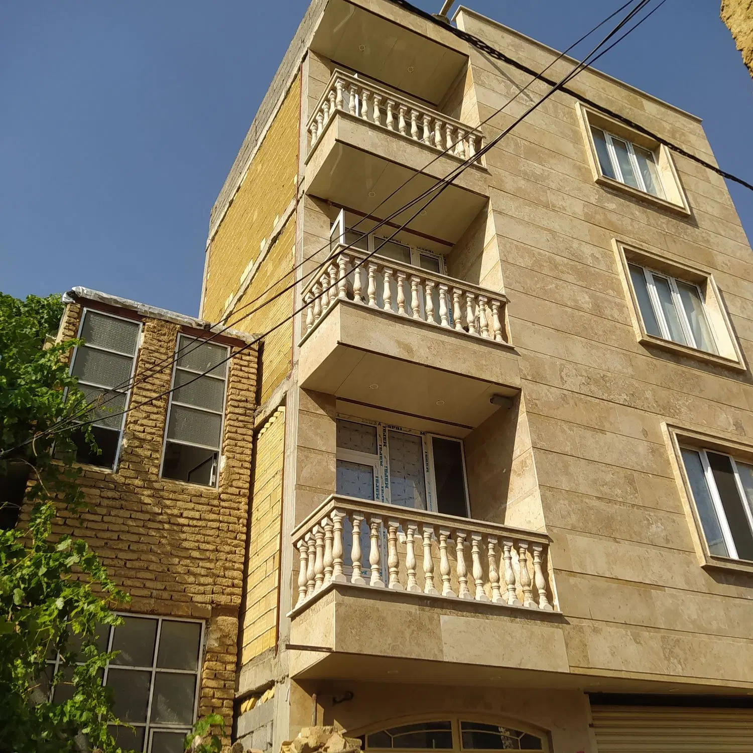اجاره آپارتمان در سرکان