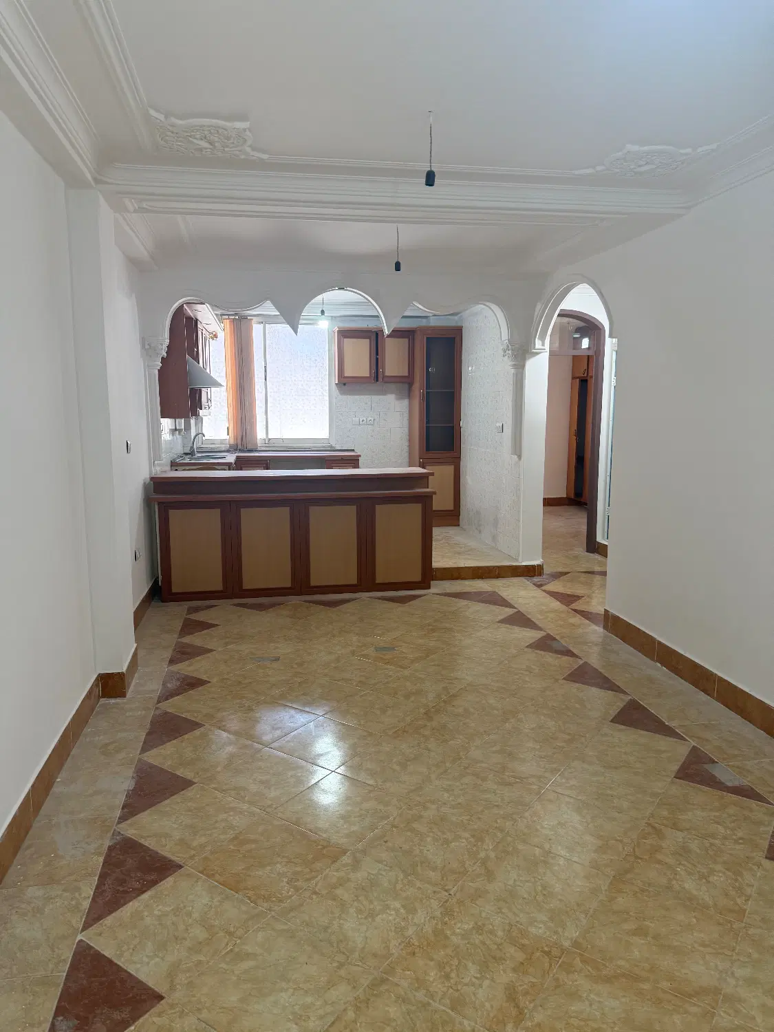 فروش دوخوابه ۷۵ متری گلشهر داماهی