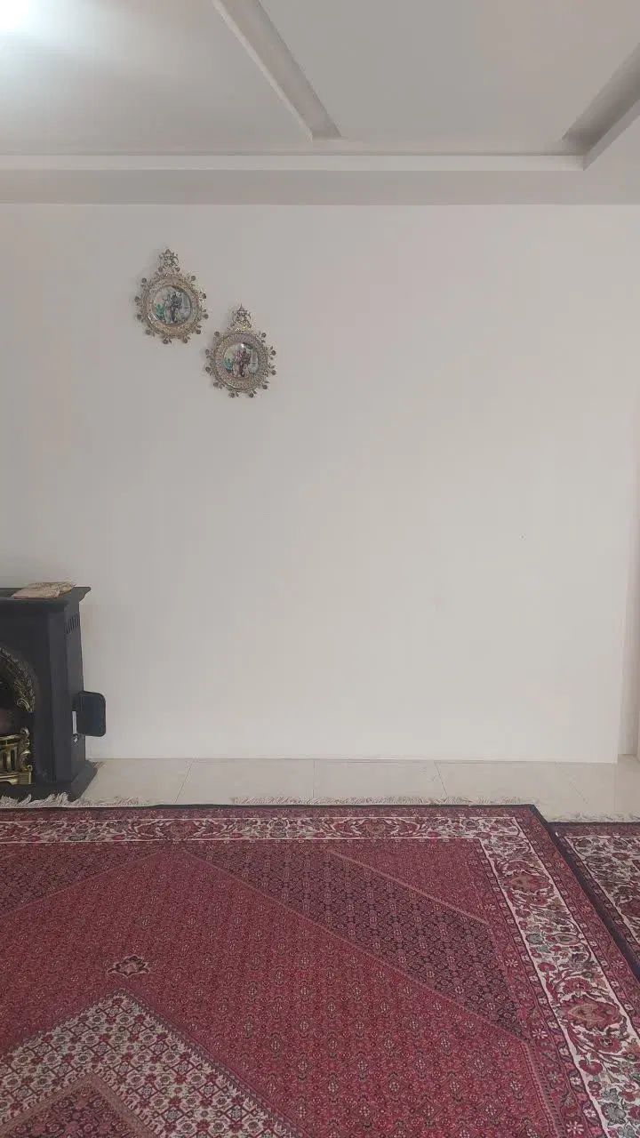 انبارتخلیه۷۰متری ۴ امتیاز سرویس بهداشتی.