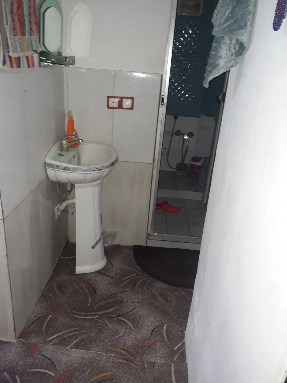 خانه ۱۰۰متری شهرک نیستان