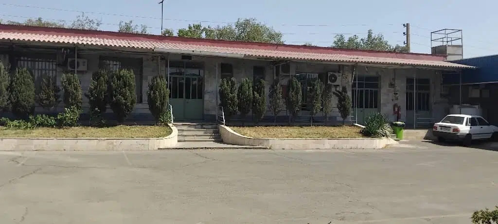فروش کارخانه مناسب کترینگ و مواد غذایی خیابان فتح
