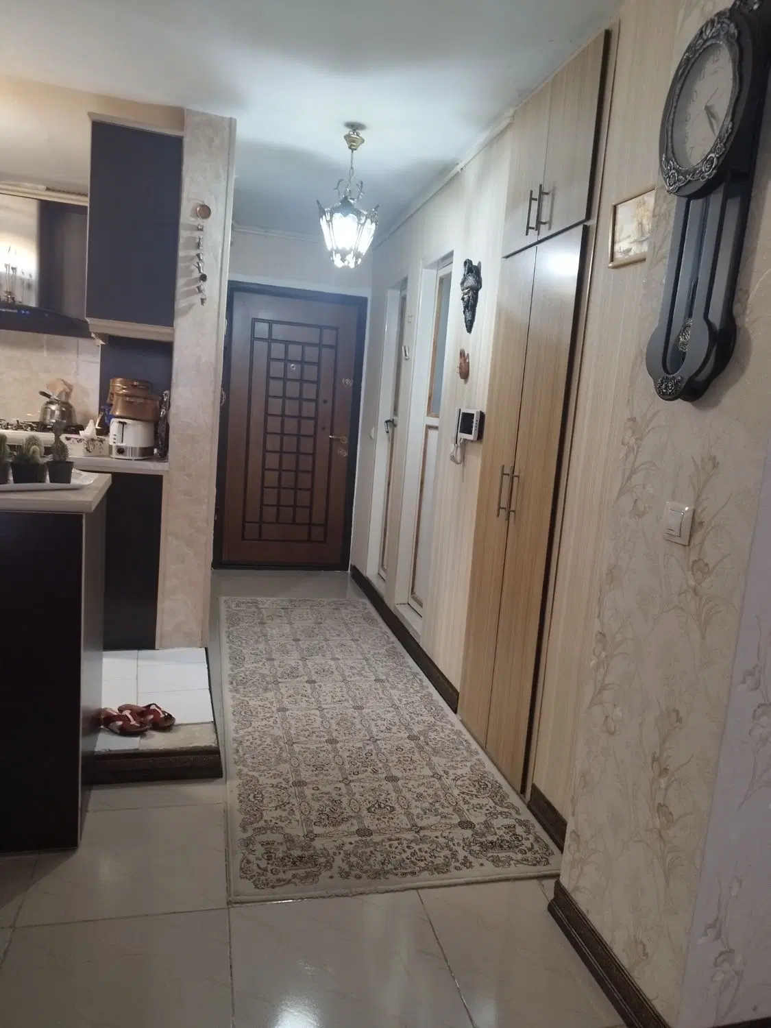 فروش خانه دلباز و نورگیر، خوش‌نقشه و آماده سکونت