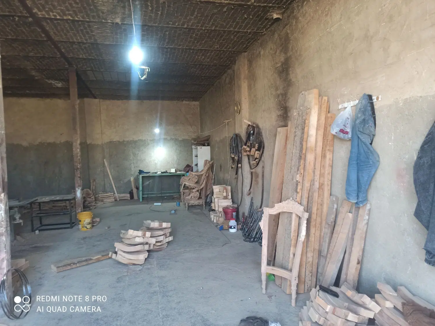 کارگاه 100متری