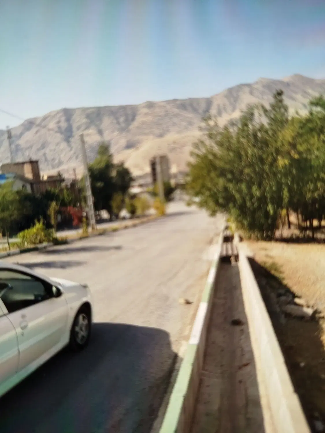 زمین آبشار ۱۹