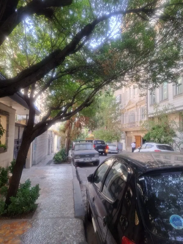 ۱۱۳متر ۲خواب فول کیاننهرشهرک ابریشم