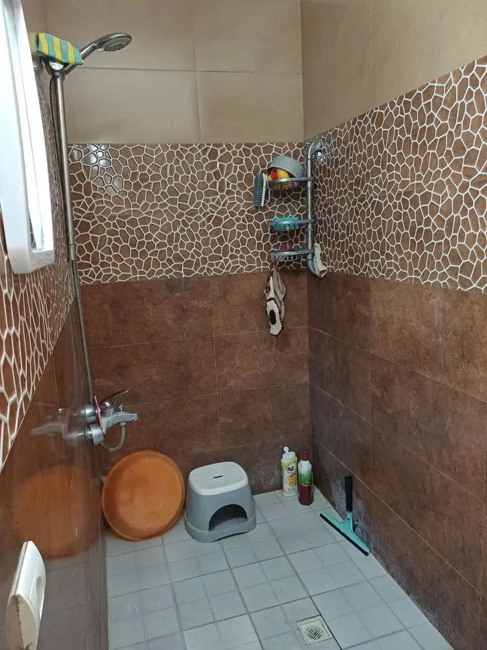 رهن و اجاره آپارتمان ۹۰ متری غرق نور