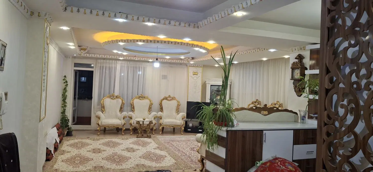 آپارتمان ۹۳ متر بر ۴۵متری