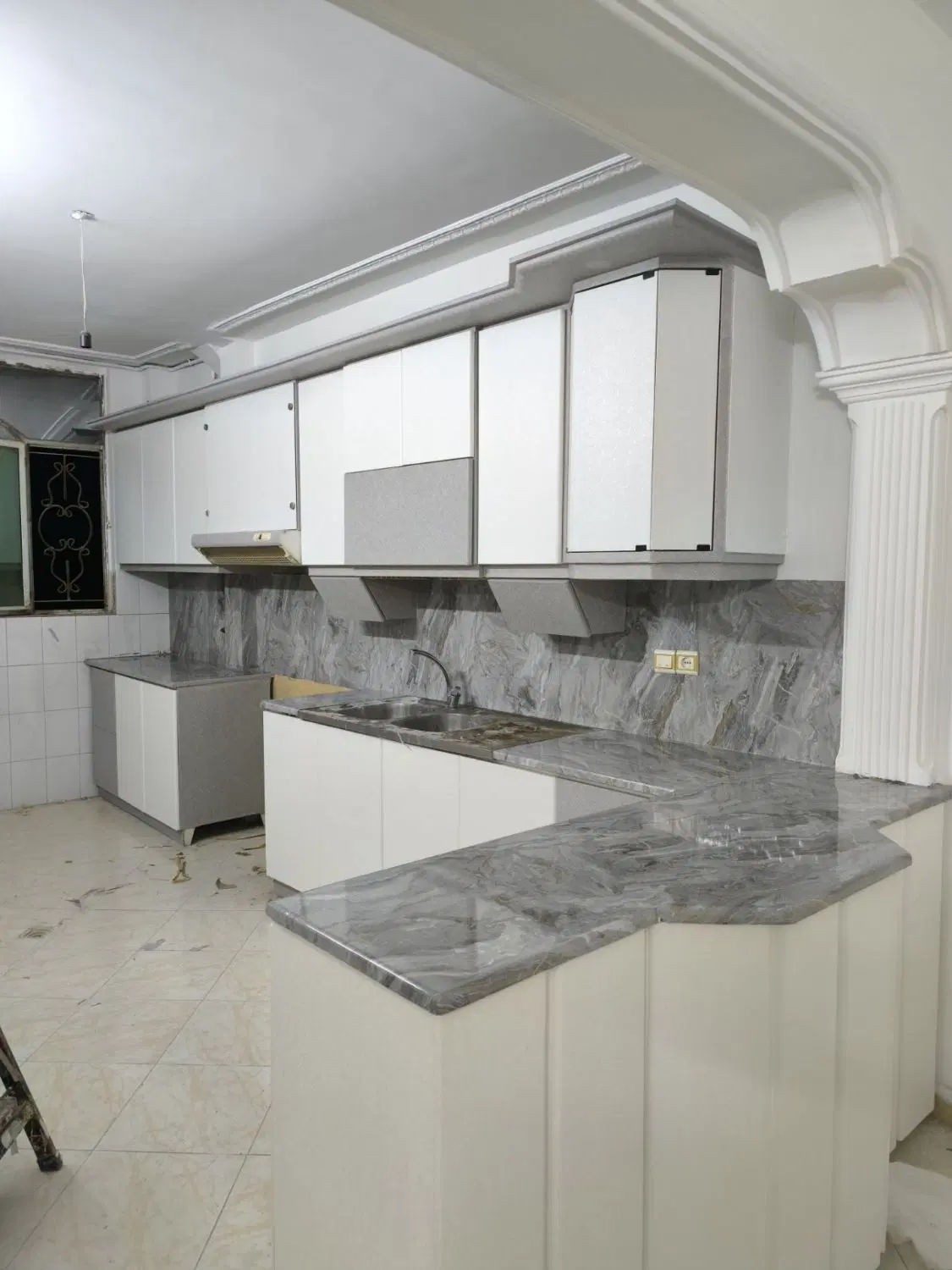 اندیشه۸۰مترطبقه اول باپارکینگ