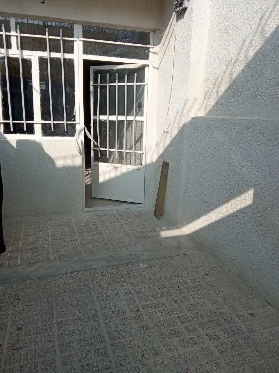 فروش ۱۱۴ متر  مستقلاتی در شهرک مسلمین یافت آباد